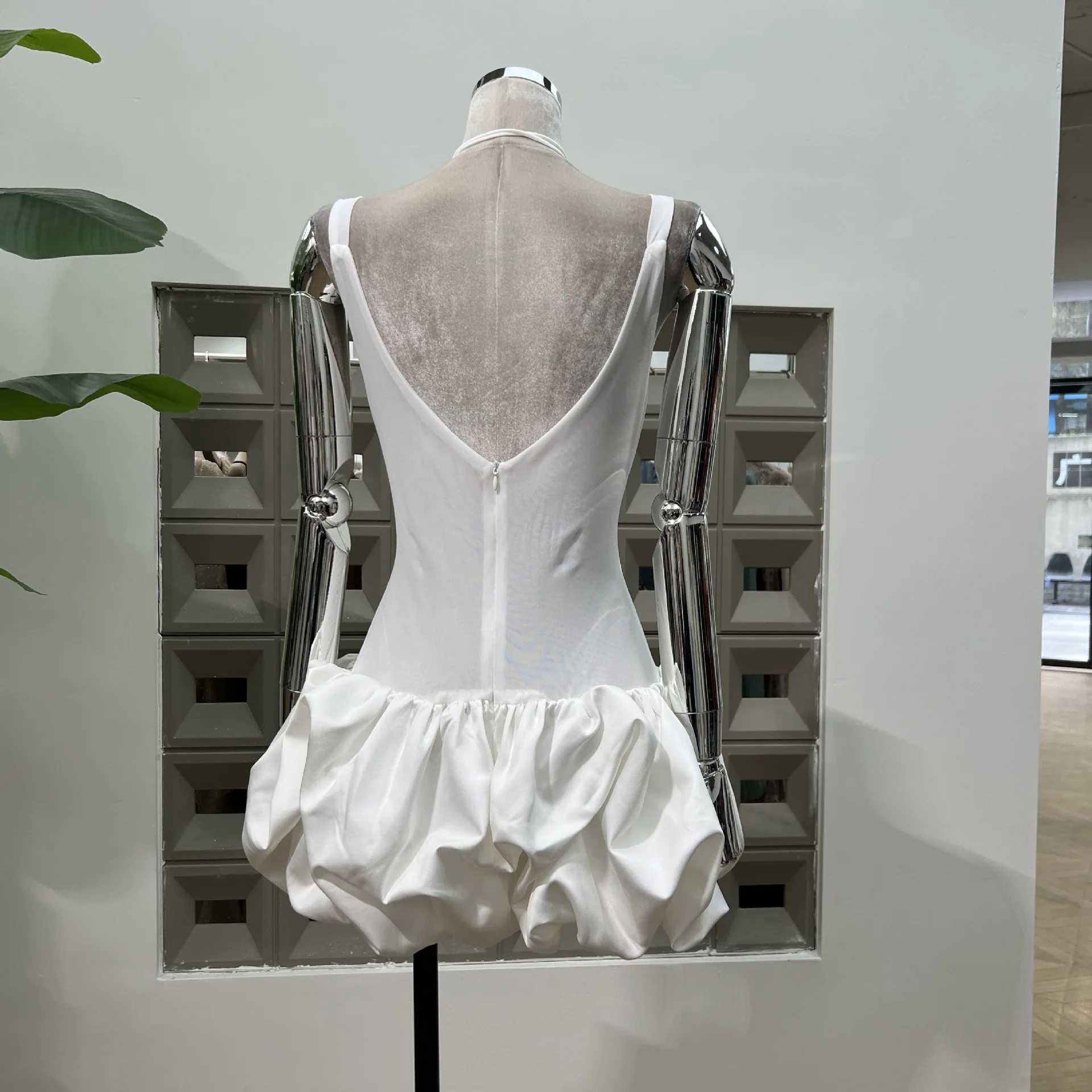 Modest Sheath Square Neck Tight Short White Formal Homecoming Dress Short 18th Birthday Outfits Graduation Dress Cocktail Dresses DH2468 - Deanwangkt