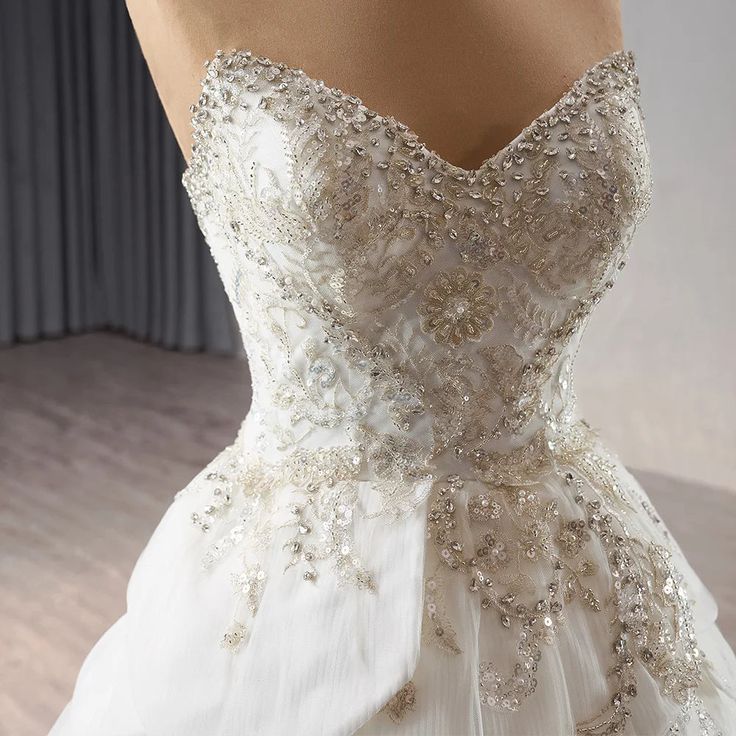 Luxury Ball Gown Wedding Dresses Sleeveless Strapless Sequin Wedding Dress With Train DP610 - Deanwangkt