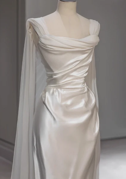Elegant Satin Mermaid Wedding Dress Sleeveless Simple Bridal Gown DH2689 - Deanwangkt