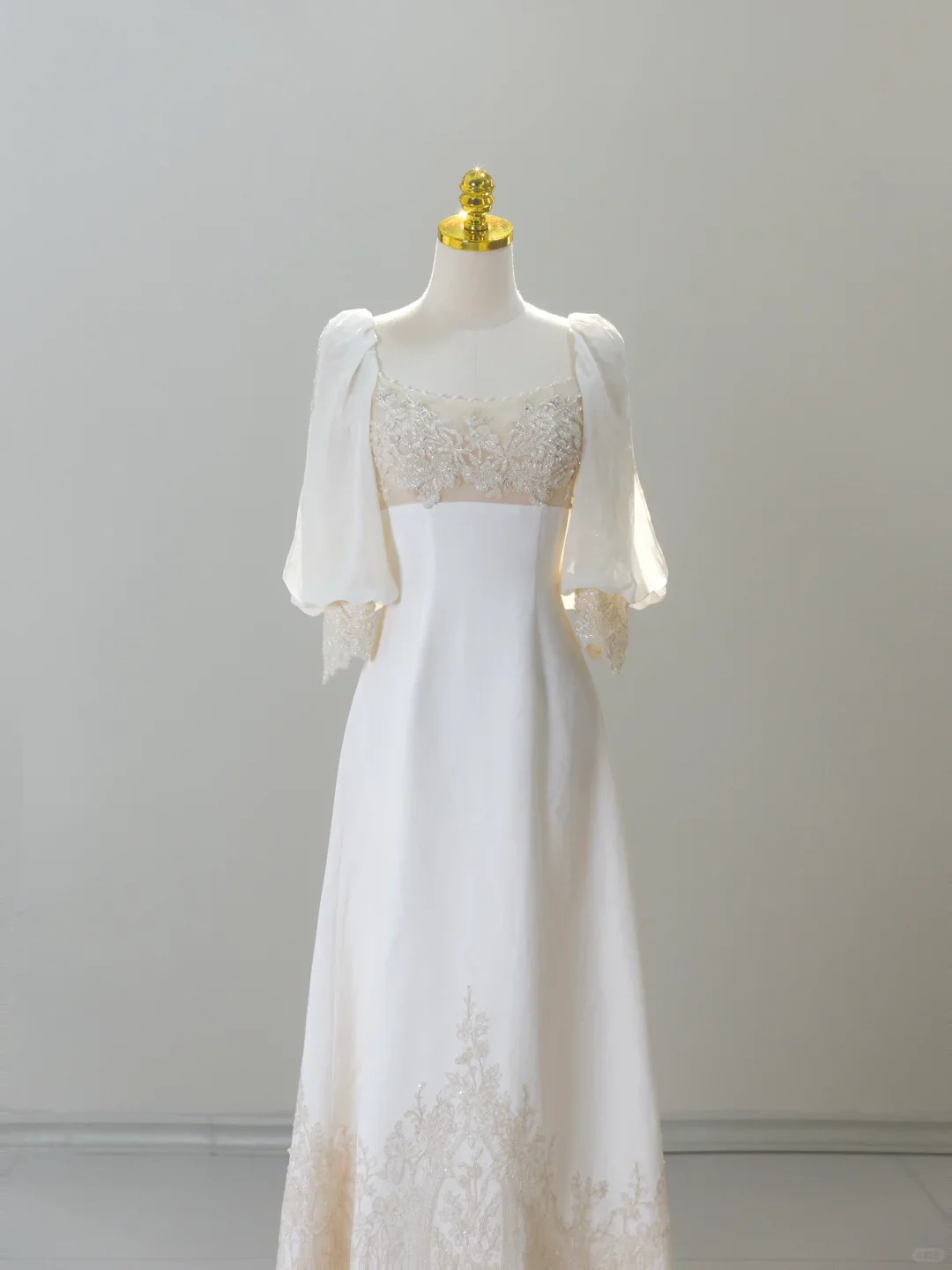 Romantic Wedding Gown Bridal Dress A Line Square Neck Satin Wedding Dress Ivory Wedding Dresses Modest Wedding Gowns DH2038 - Deanwangkt