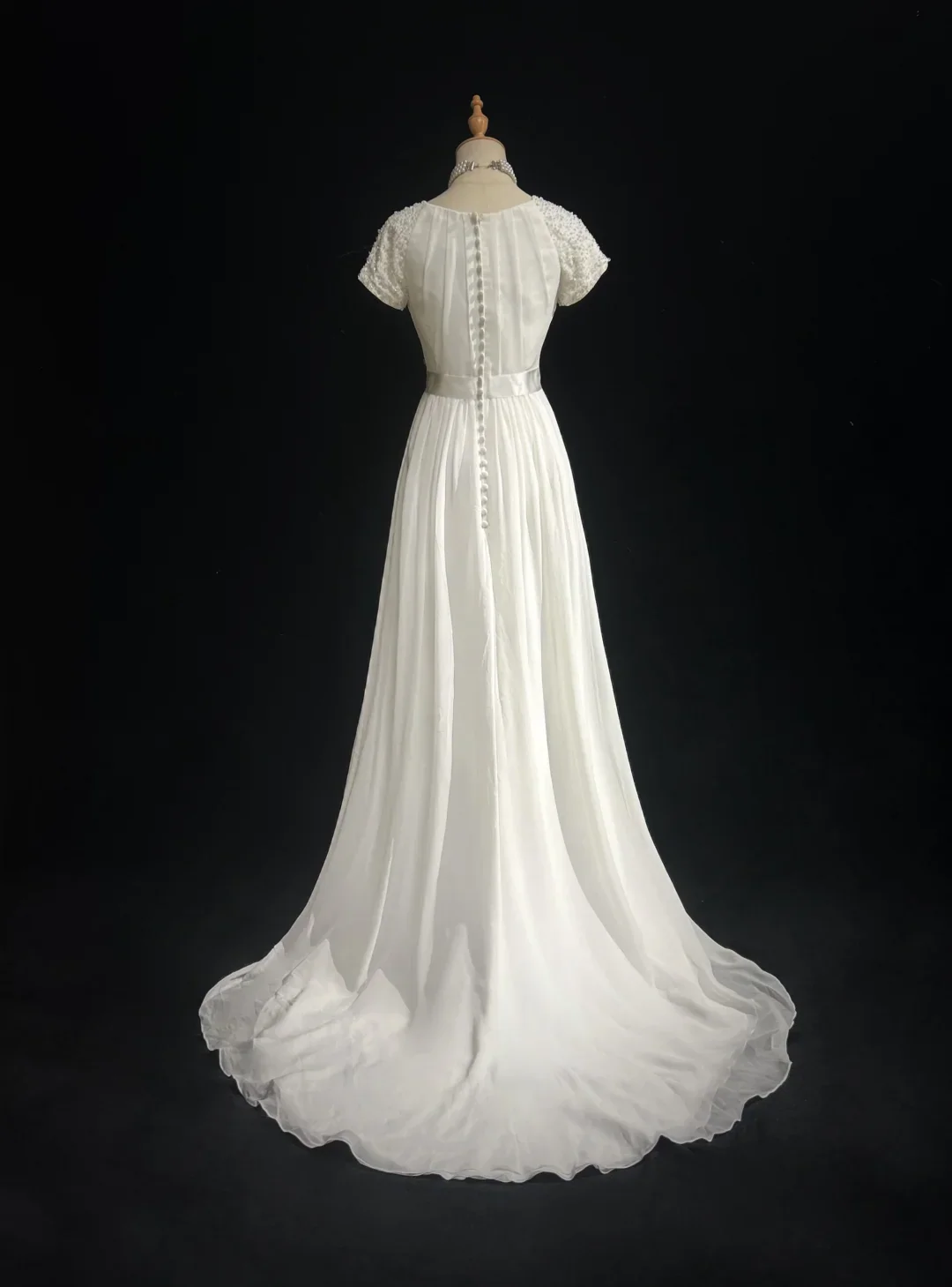 Modest Bridal Gown A line Square Neck White Short Sleeves Chiffon Wedding Dresses Timeless Brides Bridal Gowns DH1142 - Deanwangkt