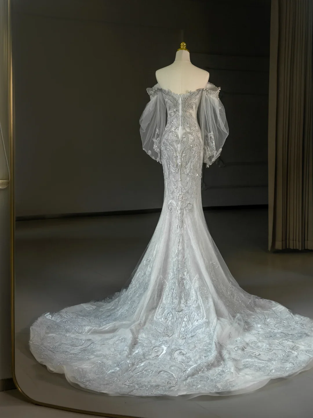 Princess Bridal Dress Mermaid Off The Shoulder Lace Tulle Long Sleeves Wedding Dress With Long Sleeves Wedding Dresses Modest Wedding Gowns DH2065 - Deanwangkt