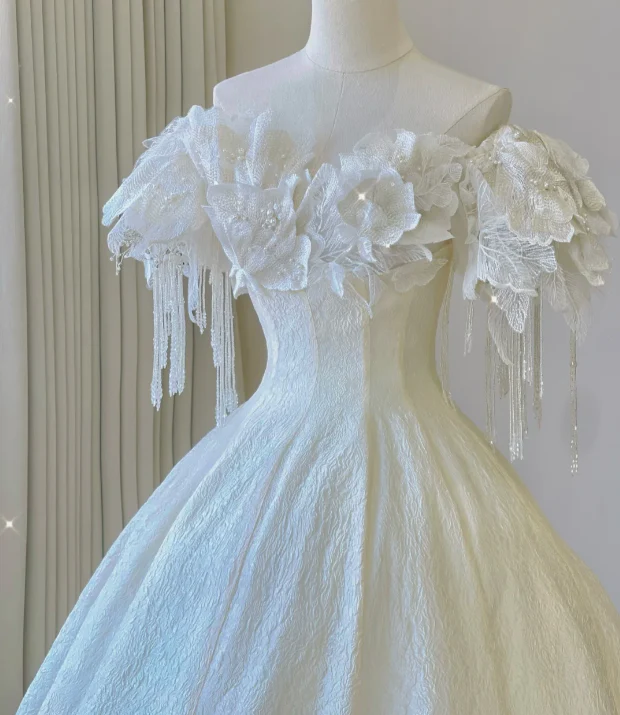 Elegant Ball Gown Off The Shoulder White Lace Short Sleeves Wedding Dresses Brides Dress P0015 - Deanwangkt