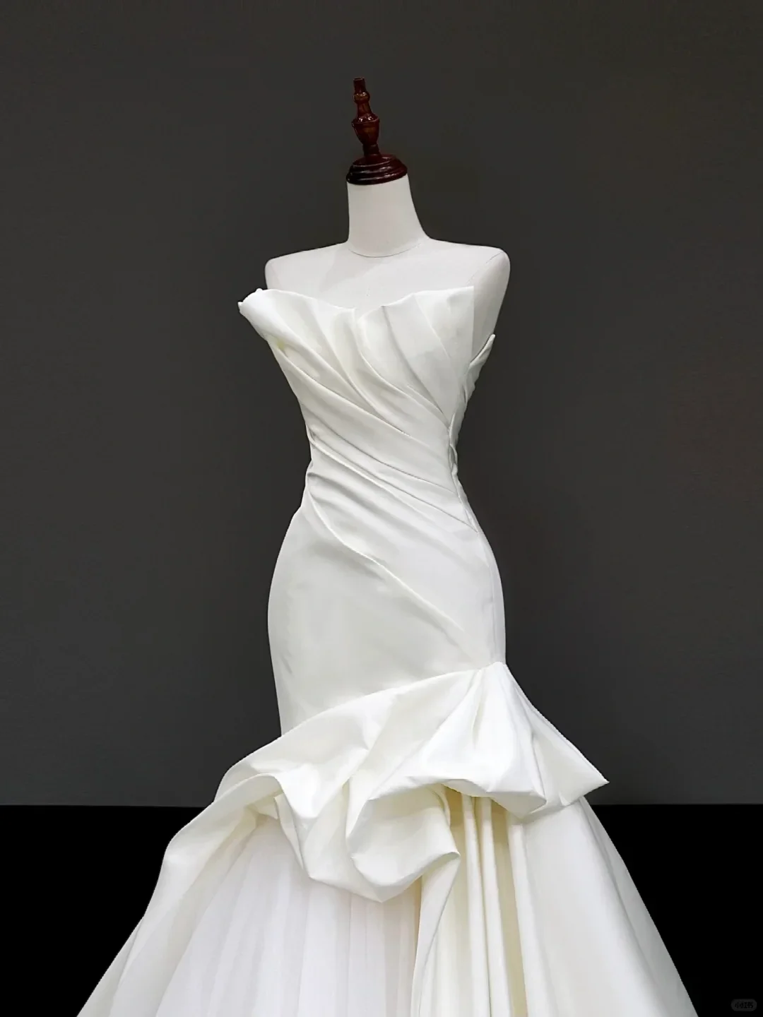 Simple Bridal Gown Mermaid Strapless Satin White Wedding Dresses Minimalist Bridal Gowns DP820 - Deanwangkt