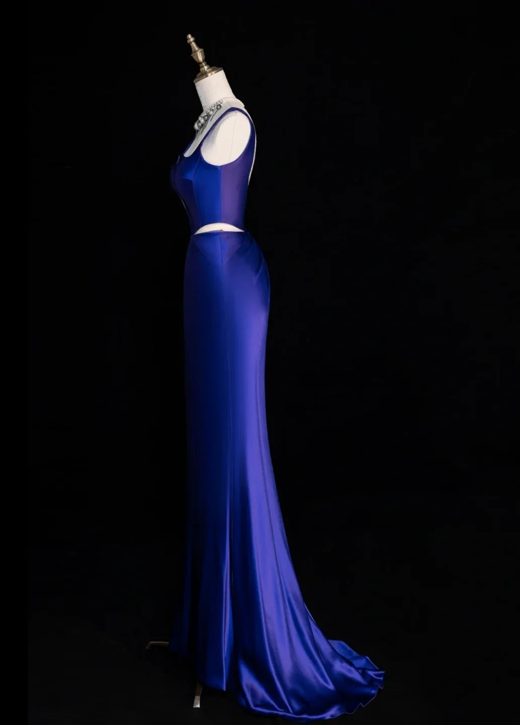 Chic Strap Sheath Long Prom Dresses Satin Royal Blue Evening Dresses DP3337 - Deanwangkt