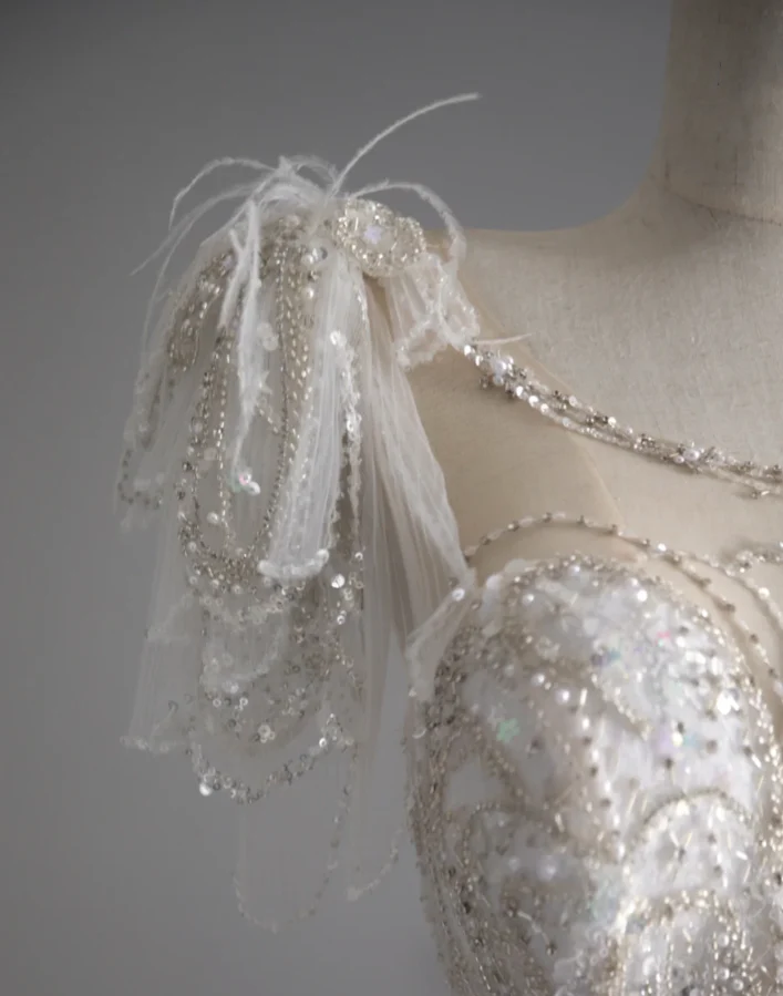 Timeless Ball Gown Scoop Short Sleeves Long Satin White Sweep Train Wedding Dresses Brides Dress DP507 - Deanwangkt