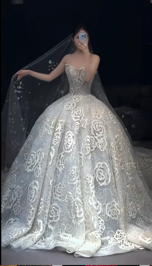 Timeless Sweetheart Neck Ball Gown Tulle Applique Wedding Dress, White Bridal Gowns DP03047 - Deanwangkt