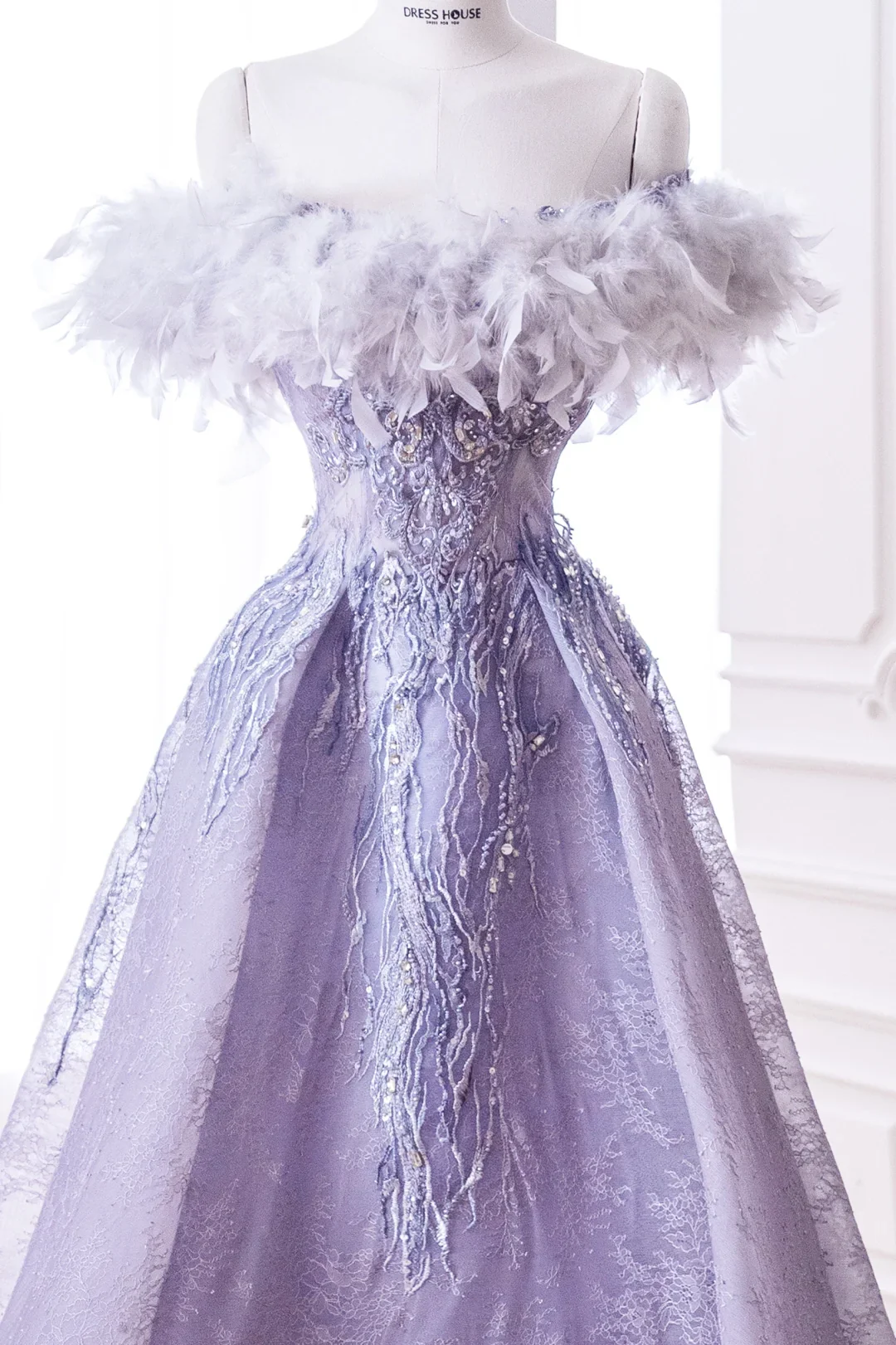 Elegant Glamour Ball Gown Off The Shoulder Lilac Feathers Prom Dress Party Dress Evening Dresses DP888 - Deanwangkt