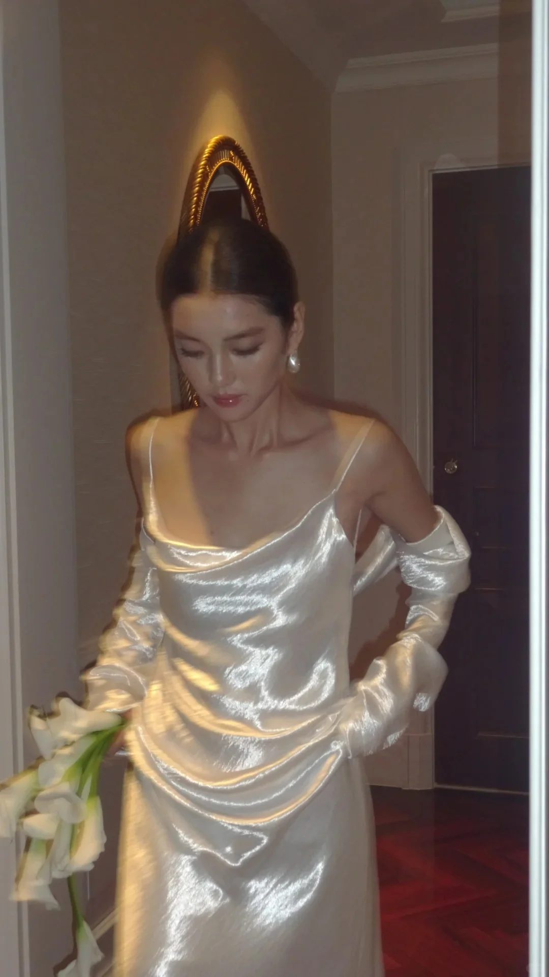 Simple Spaghetti Strap Sheath Wedding Dresses Silk White Backless Bridal Gowns DP3351 - Deanwangkt