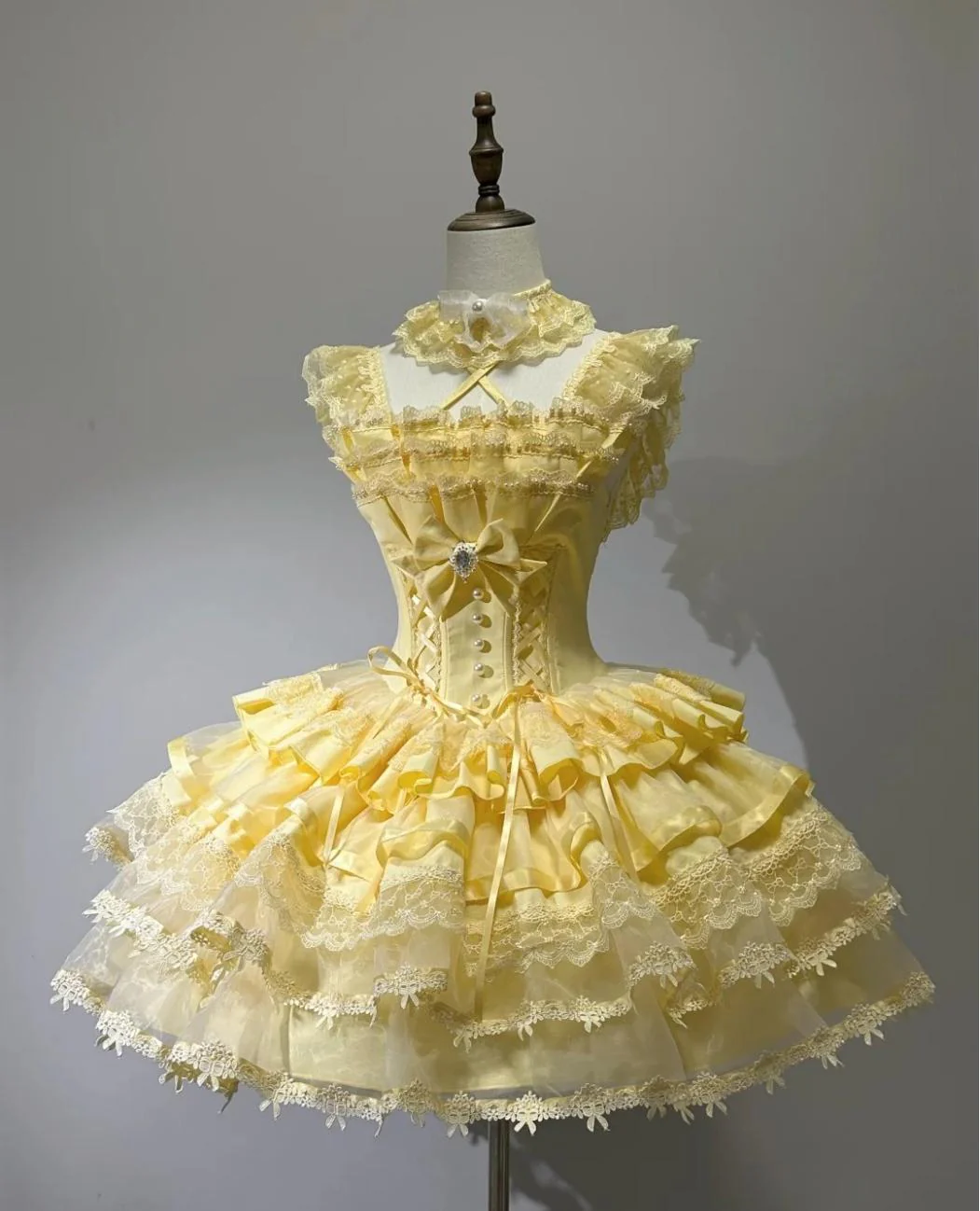 Vintage Ball Gown Yellow Tulle Lace Spaghetti Straps Short Lolita Outfits 18th Birthday Dress Mini Cute Lolita Dress DP2941 - Deanwangkt