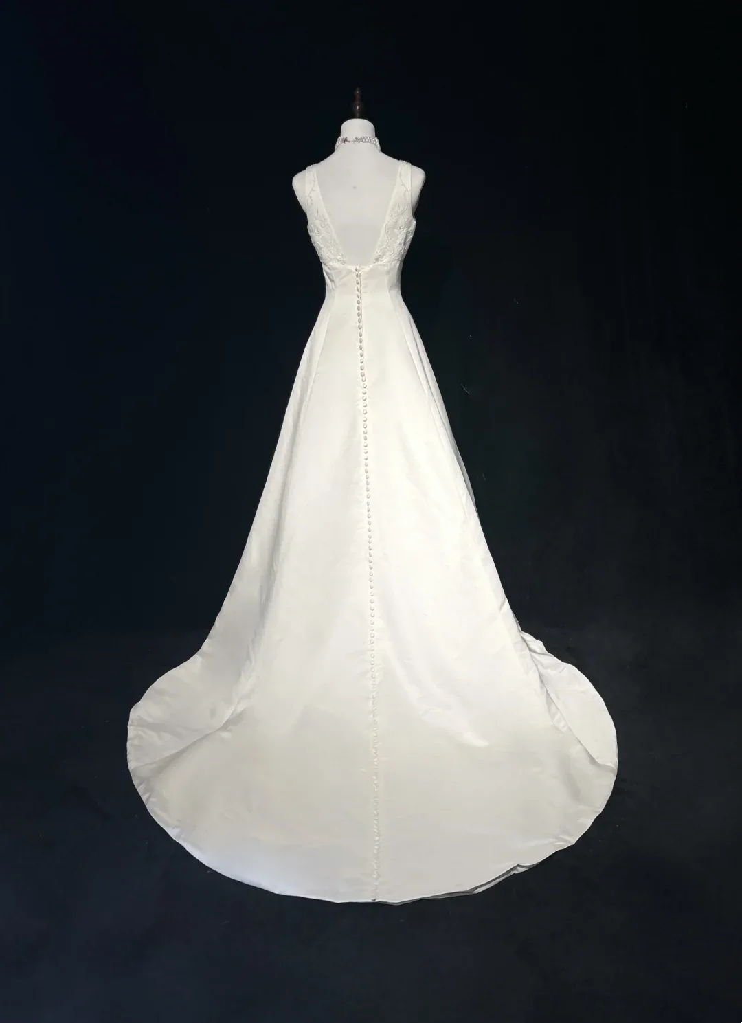 Vintage Bridal Gown 1960s Ball Gown Sweetheart Neck Sleeveless Satin Beads Long White Wedding Dresses Elegant Bridal Gowns DH1016 - Deanwangkt