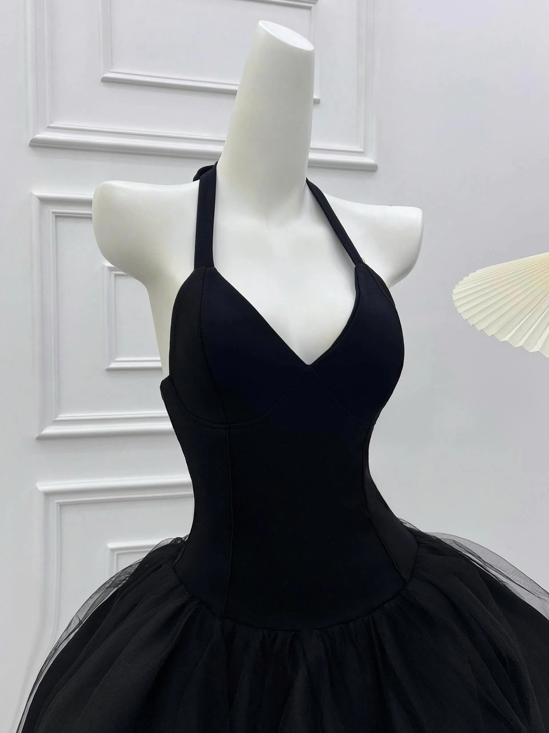 Cute Ball Gown Halter Little Black Dress Party Dresses Short Formal Homecoming Dresses Night Chic Elegant Short Dresses Cocktail Dress 16th Birthday Outfits Hoco Dresses DH2769 - Deanwangkt