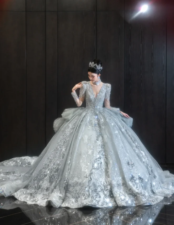 Sparkly V-neck A-Line Tulle Long Wedding Dresses Rhinestone Ice Blue Bridal Gowns Long Sleeve Bridal Dresses DP3870 - Deanwangkt