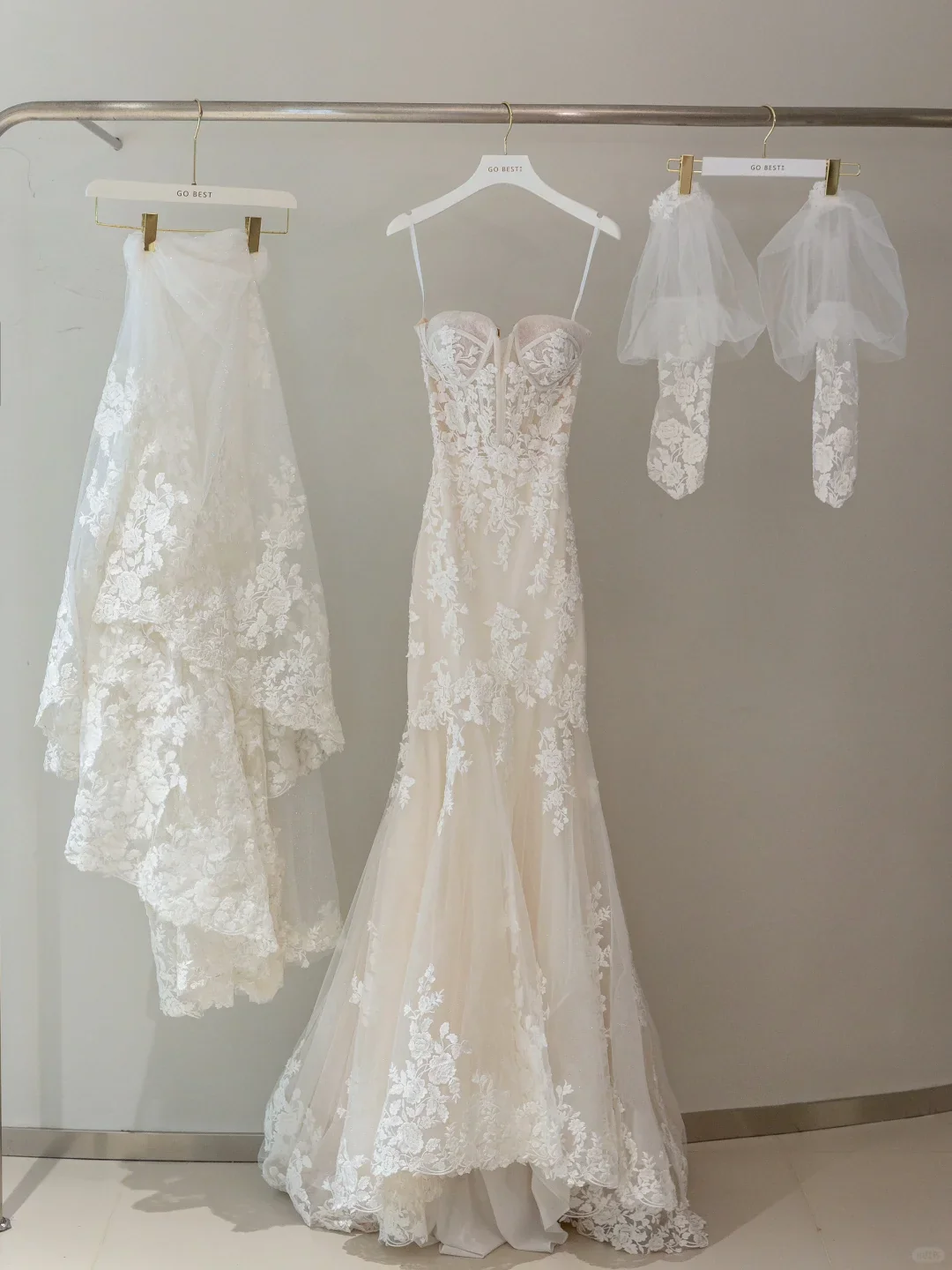 Modest Bridal Gown Mermaid Sweetheart Sleeveless Long White Lace Wedding Dresses Elegant Bridal Gowns DH1140 - Deanwangkt