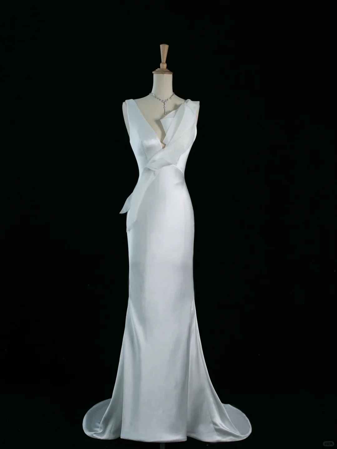 Pretty Wedding Dress Mermaid V Neck White Satin Long Vintage Wedding Dresses Bridal Gowns Brides Gown DH352 - Deanwangkt