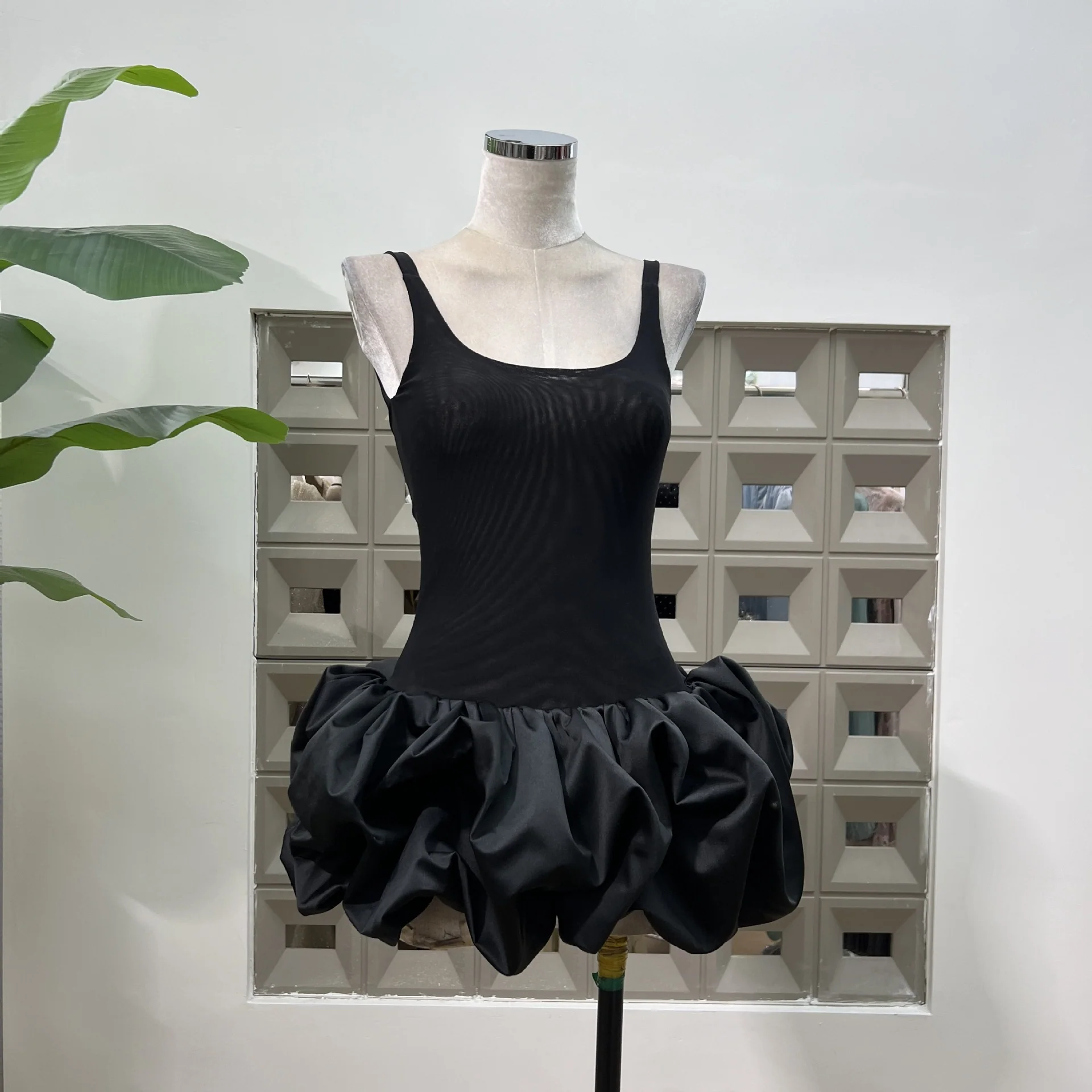 Modest Sheath Square Neck Tight Short Formal Homecoming Dress Middle School Short 18th Birthday Outfits Graduation Dress Cocktail Dresses DH2467 - Deanwangkt