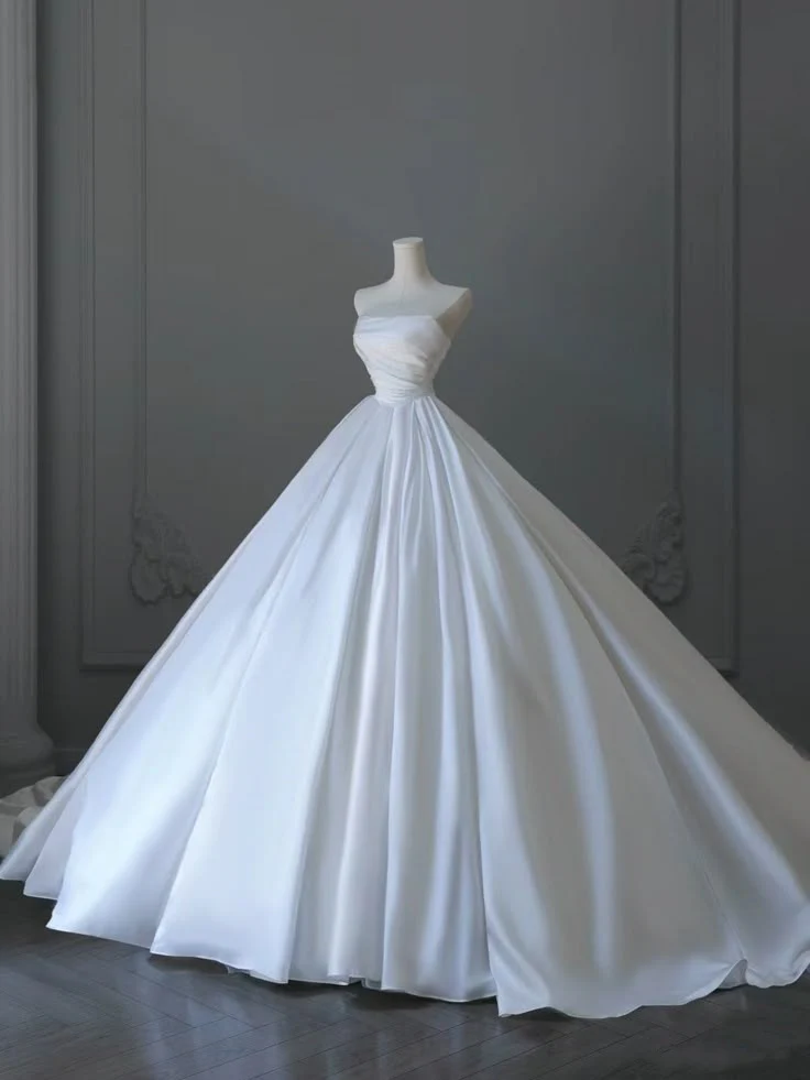 Timeless Bridal Dress Ball Gown Strapless Sleeveless Satin White Wedding Dresses Elegant Bridal Gowns DH917 - Deanwangkt