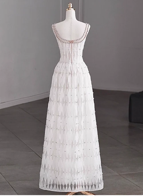 Modest A-Line Bateau Neck Bridal Dress White Tulle Long Wedding Dress Elegant Lace Beads Bridal Gowns DP2813 - Deanwangkt