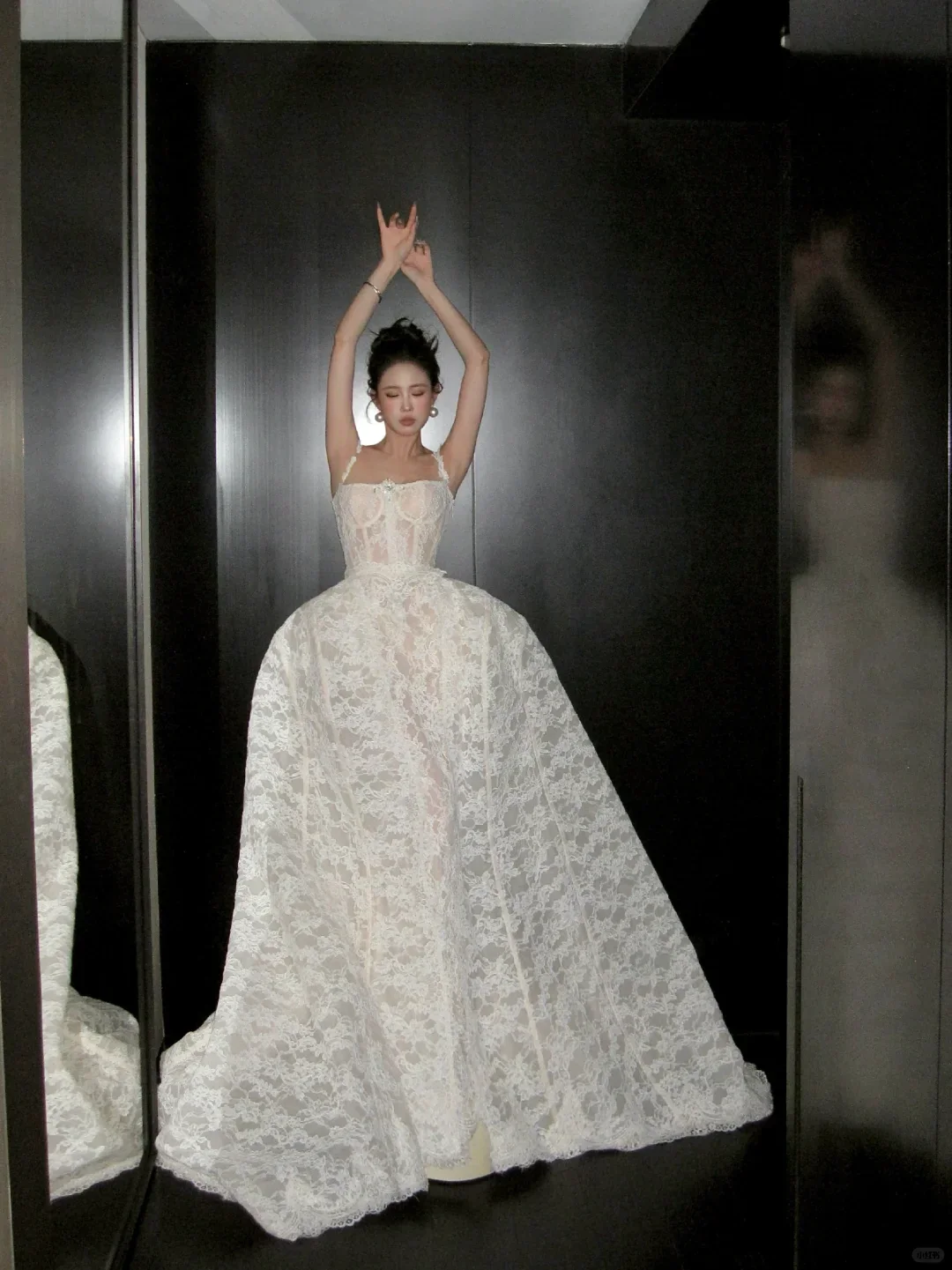 Unique Bridal Gown Mermaid Spaghetti Straps Lace Sleeveless White Wedding Dresses Modest Bridal Gowns DH950 - Deanwangkt