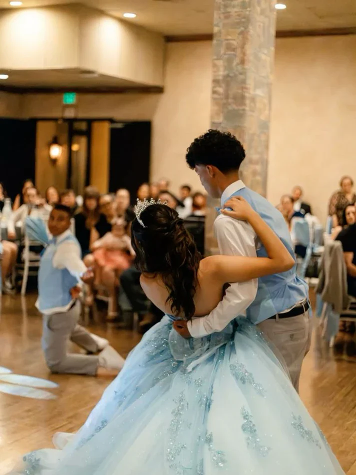 Modest Ball Gown Off The Shoulder Blue Tulle Lace Long Quinceanera Dress Formal Gowns Vestido De 15 Anos Sweet 16 Dress H1854 - Deanwangkt