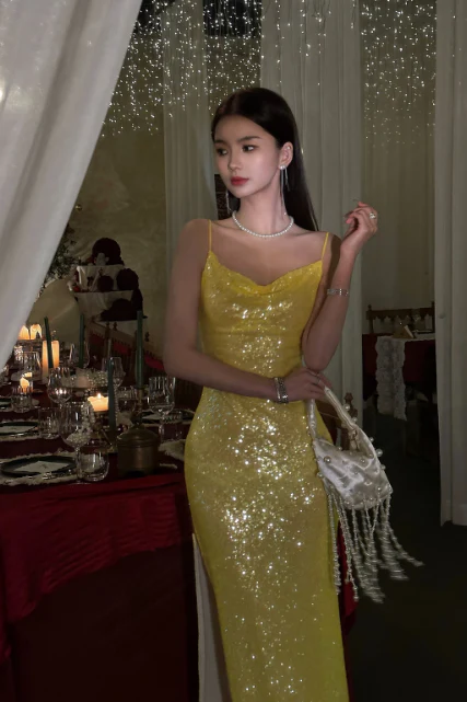 Elegant Sheath Spaghetti Strap Long Evening Gowns Yellow Sequins Special Formal Dresses Slit Prom Dresses DP2784 - Deanwangkt