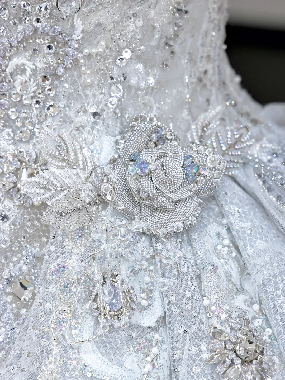 Classy Elegant Ball Gown Off The Shoulder Sequin White Short Sleeves Wedding Dress Brides Dress DP702 - Deanwangkt