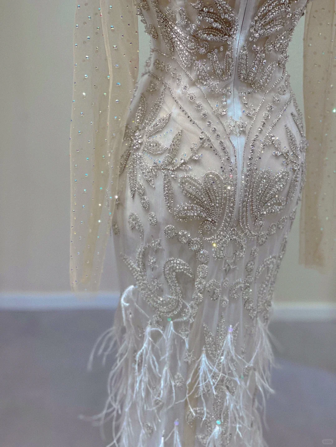 Classy Elegant Mermaid Strapless Long Sleeves Beads Feathers Satin Wedding Dresses Brides Dress DP343 - Deanwangkt