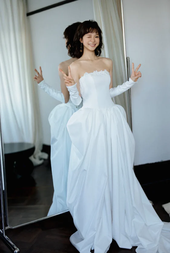 Simple Strapless Satin Sleeveless Wedding Dresses White Bridal Gowns DP3183 - Deanwangkt