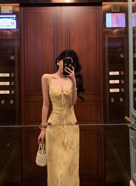 Elegant A line Spaghetti Straps Yellow Floral Sleeveless 21st Birthday Dress Party Gown Birthday Outfits Birthday Dress Ideas For Women DP544 - Deanwangkt
