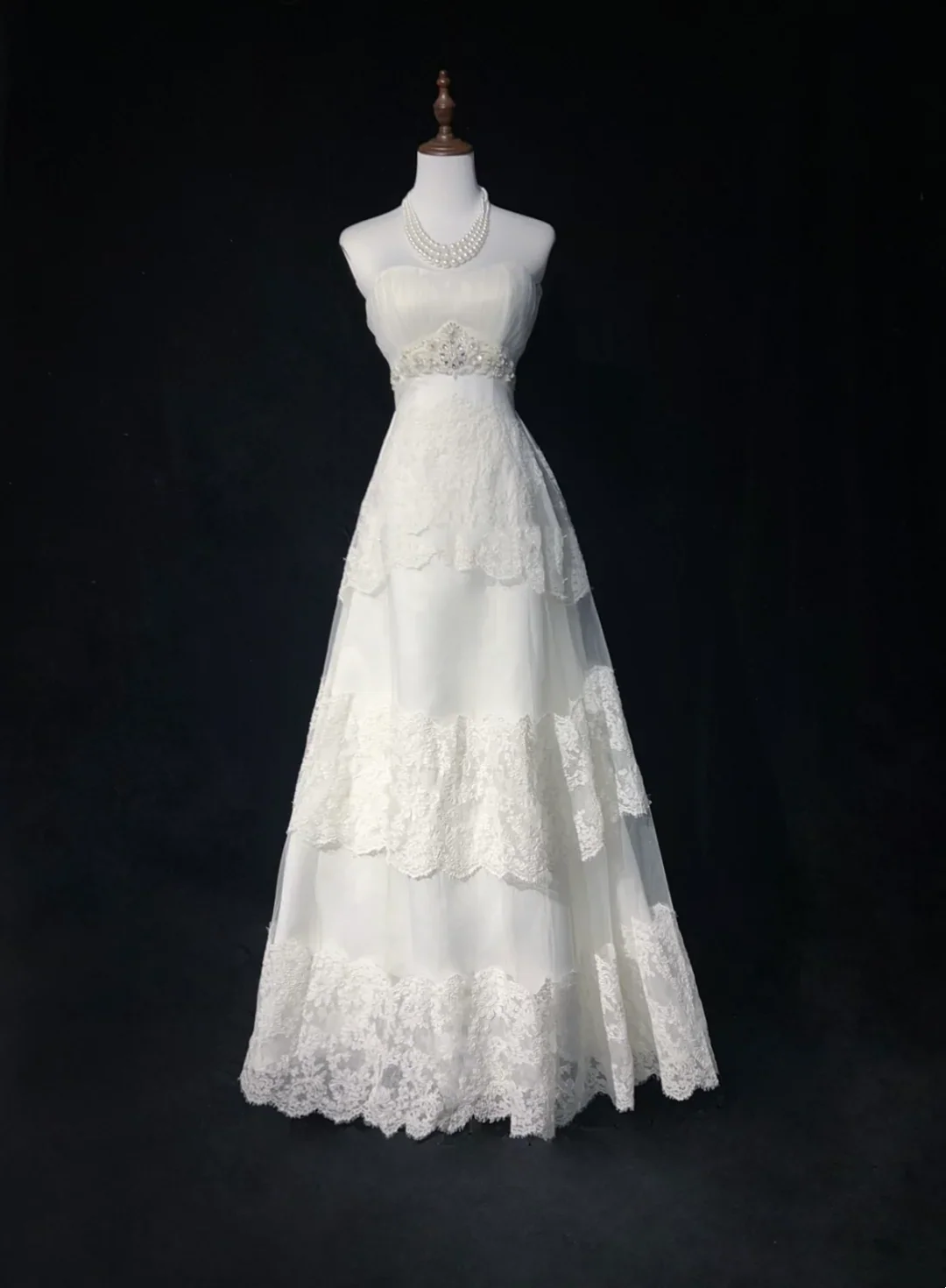 Vintage Bridal Gown 1960s A Line Strapless Tulle Lace Long White Wedding Dresses Elegant Bridal Gowns DH662 - Deanwangkt