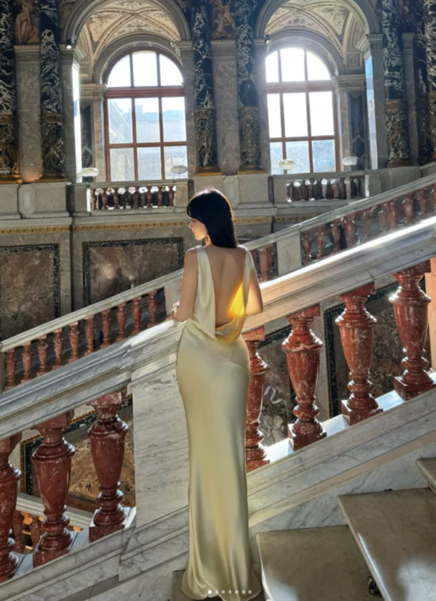 Elegant V-neck Sheath Yellow Long Prom Dresses Satin Sleeveless Backless Evening Dresses Yellow Bridesmaid Dresses DP3955 - Deanwangkt