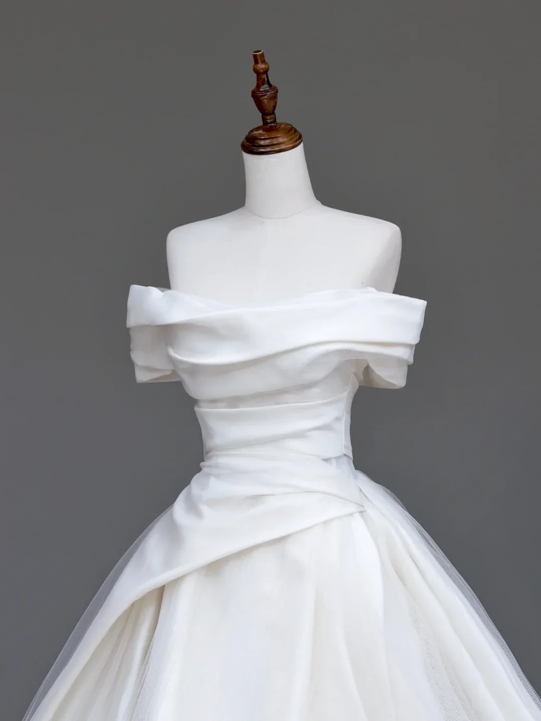 Unique Bridal Gown Ball Gown Off The Shoulder White Satin Wedding Dresses Bridal Gowns DP723 - Deanwangkt