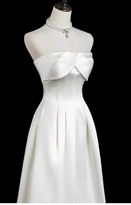 Modest A-Line Strapless Bridal Dress White Satin Long Wedding Dress Elegant Lace Applique Bridal Gowns DP2814 - Deanwangkt