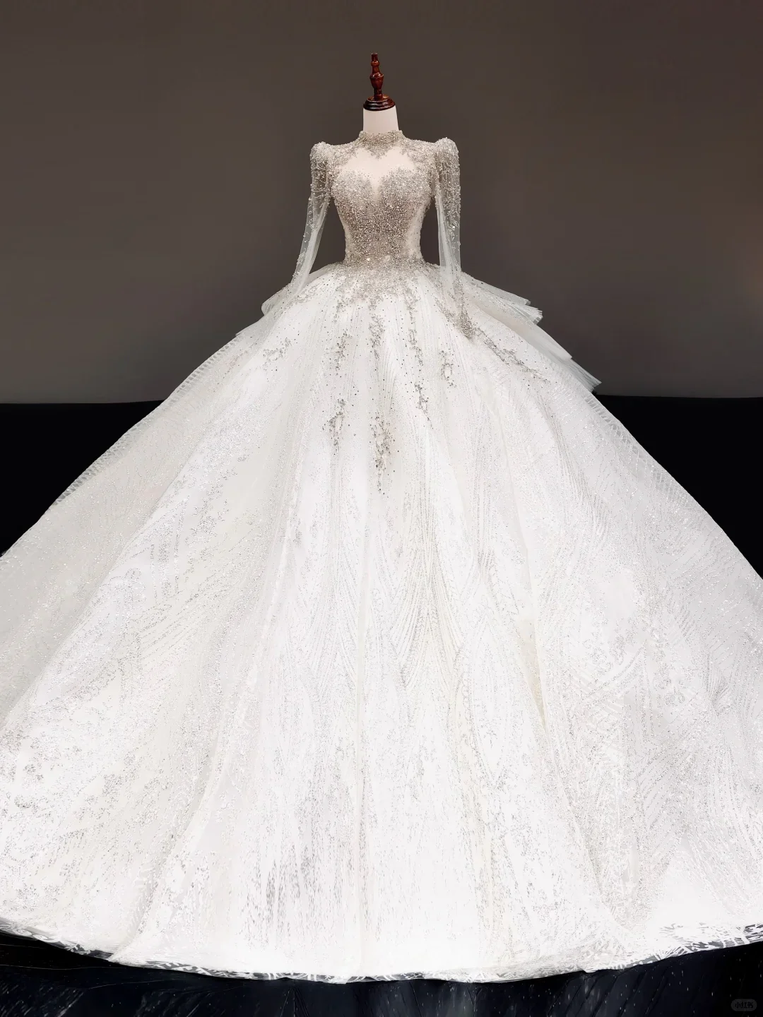 Princess Bridal Gown Ball Gown Sweetheart Long Sleeves White Sequin Wedding Dresses Bridal Gowns DP814 - Deanwangkt