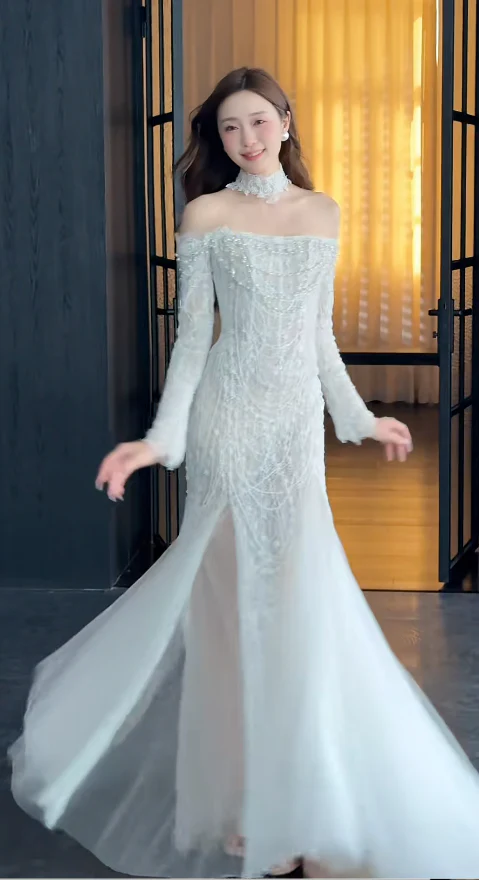 Timeless Off-the-shoulder Sheath Long Wedding Dresses Tulle White Bridal Gowns Long Sleeve Bridal Dresses DP3733 - Deanwangkt