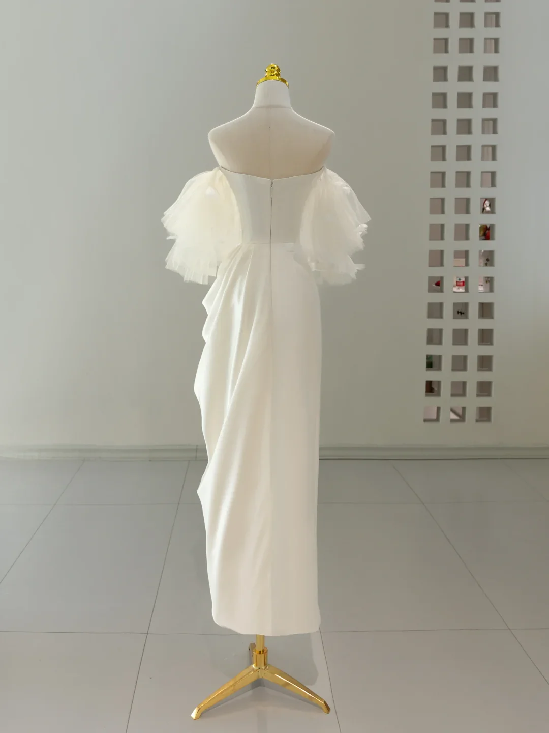 Unique Wedding Dress A line Off The Shoulder Satin White Long Wedding Dresses Bridal Gowns DH2058 - Deanwangkt