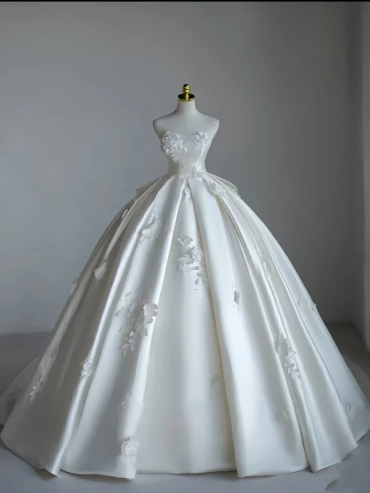 Unique Bridal Gown Ball Gown Sweetheart Satin Sleeveless White Wedding Dresses Modest Bridal Gowns DH963 - Deanwangkt