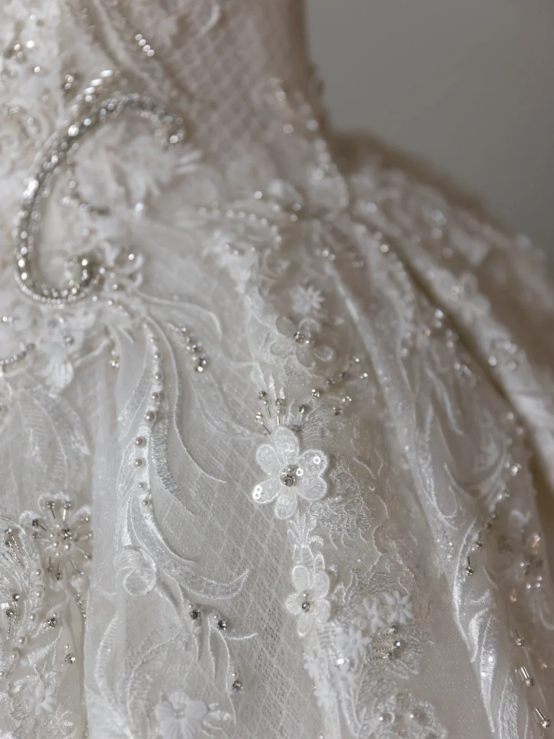 Timeless Bridal Dress Ball Gown Sweetheart Lace White Long Wedding Dress Long Wedding Dresses Modest Wedding Gowns DH2076 - Deanwangkt