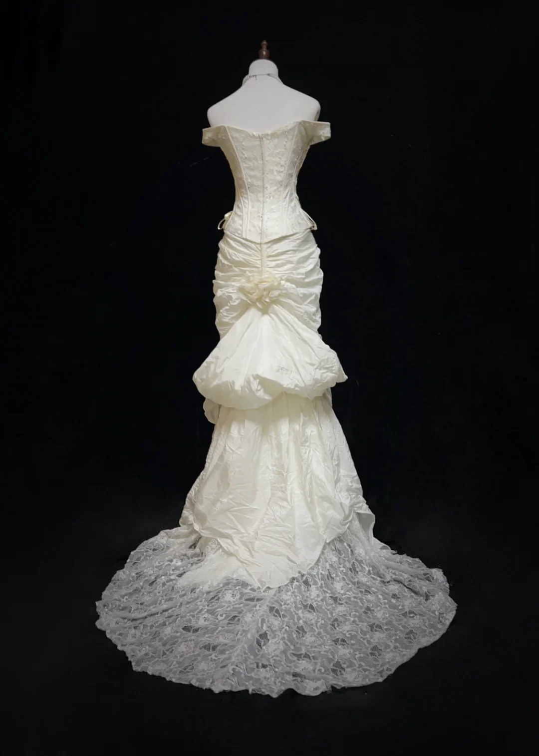 Classic Elegant Wedding Gown Mermaid Off The Shoulder Short Sleeves Ivory Lace 80s Wedding Dresses Vintage Bridal Gowns DH1151 - Deanwangkt