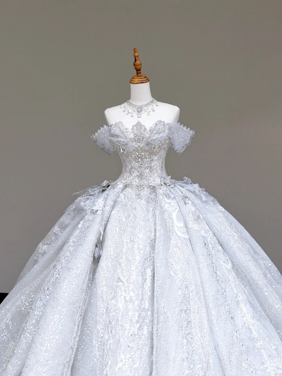 Classy Elegant Ball Gown Off The Shoulder Sequin White Short Sleeves Wedding Dress Brides Dress DP702 - Deanwangkt
