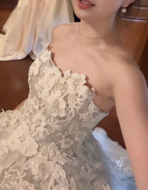 Timeless Strapless Ball Gown Tulle Applique Wedding Dresses White Bridal Gowns DP3329 - Deanwangkt