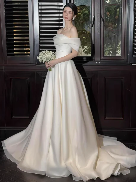 Elegant Off Shoulder A-Line Tulle Long Wedding Dress Simple Bridal Gowns DH2685 - Deanwangkt
