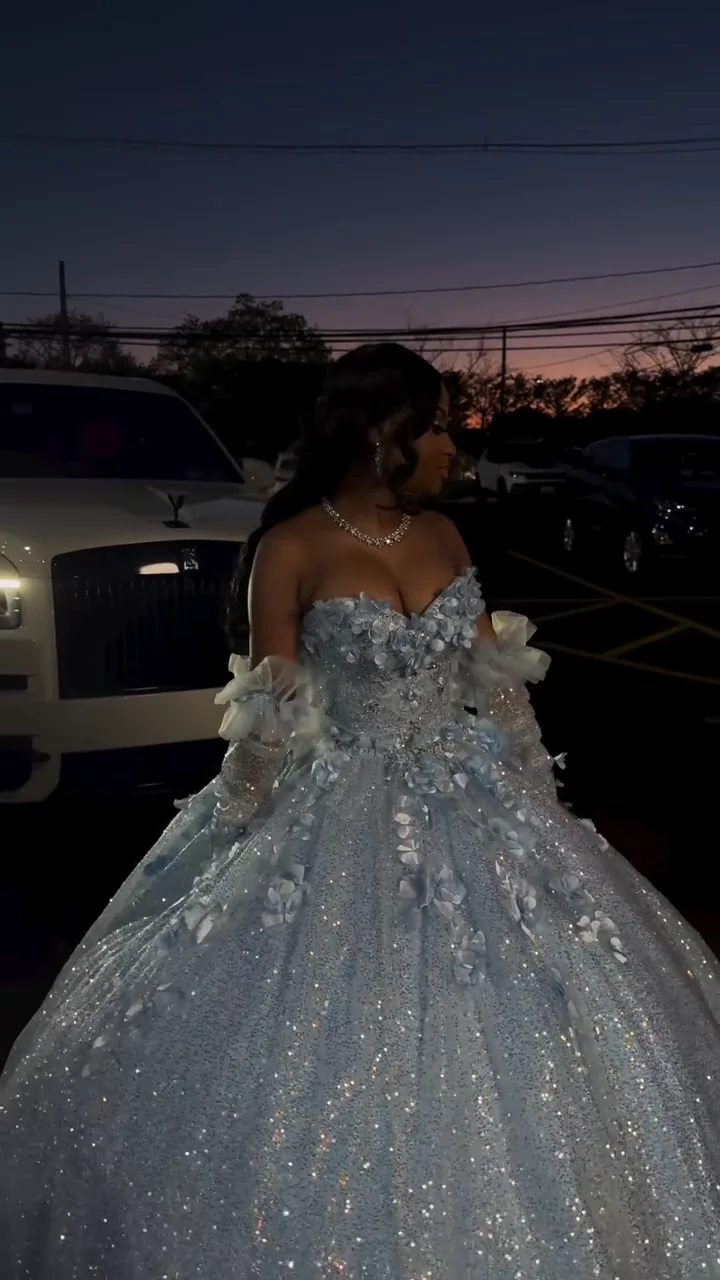 Cute Off-the-shoulder Ball Gown Tulle Long Prom Dresses Applique Blue Quinceanera Dresses Sweet 16 Dresses DP3901 - Deanwangkt