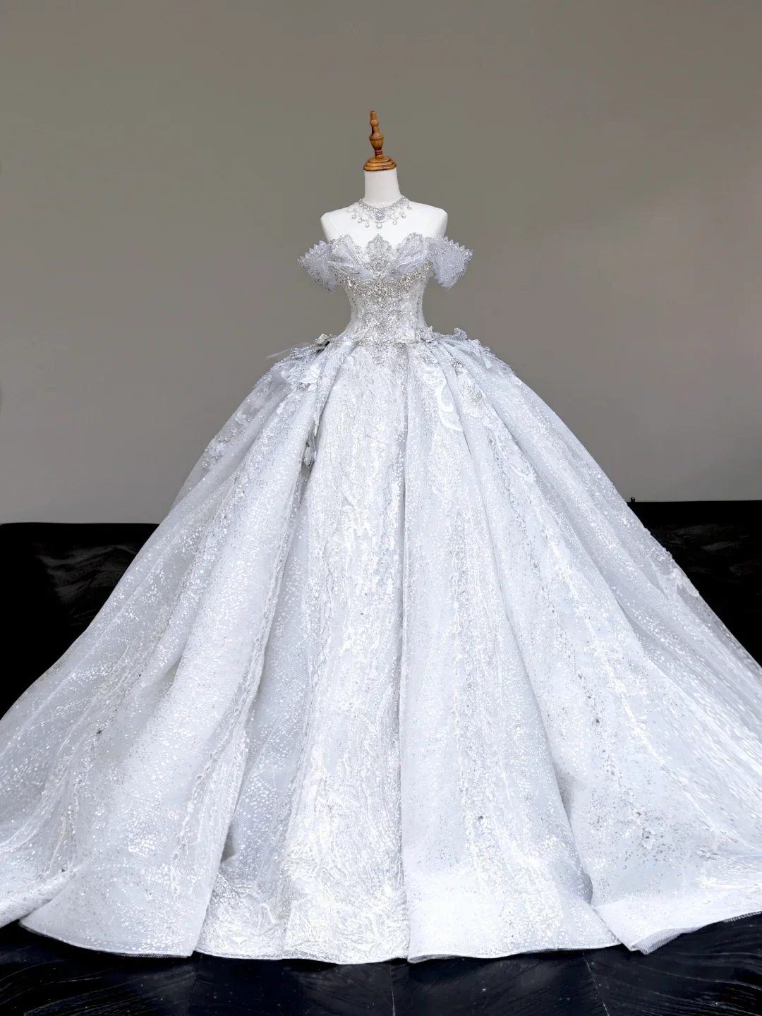Classy Elegant Ball Gown Off The Shoulder Sequin White Short Sleeves Wedding Dress Brides Dress DP702 - Deanwangkt