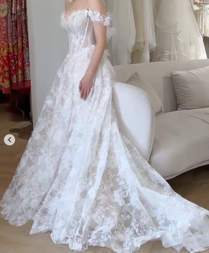 Modest Off-the-shoulder Bridal Gown Glam Applique Tulle Beaded Wedding Dress DP2858 - Deanwangkt