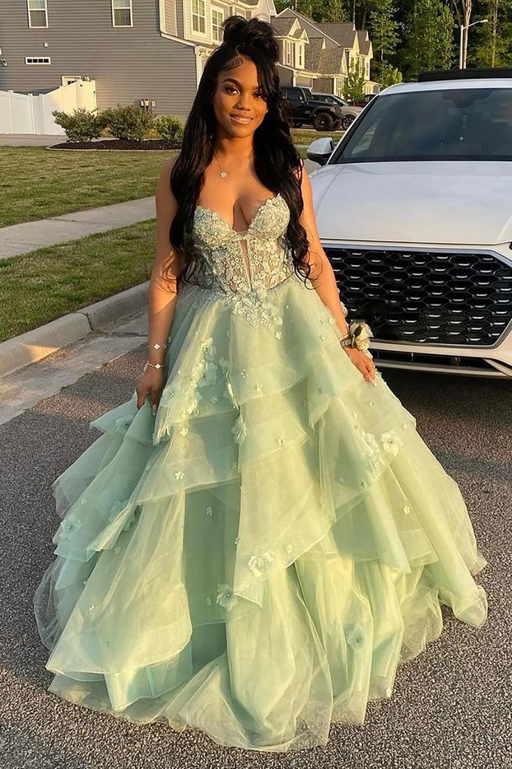 Fairytale Green Spaghetti Strap Quinceanera Dress Tulle Appliques Ball Gowns Sweet 16 Dress DH2691 - Deanwangkt