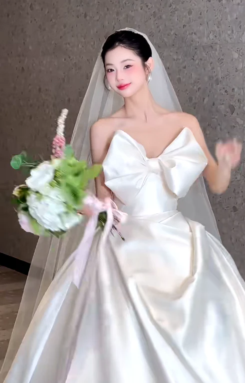 Timeless Strapless Ball Gown Satin Wedding Dress, White Bridal Gowns DP03048 - Deanwangkt