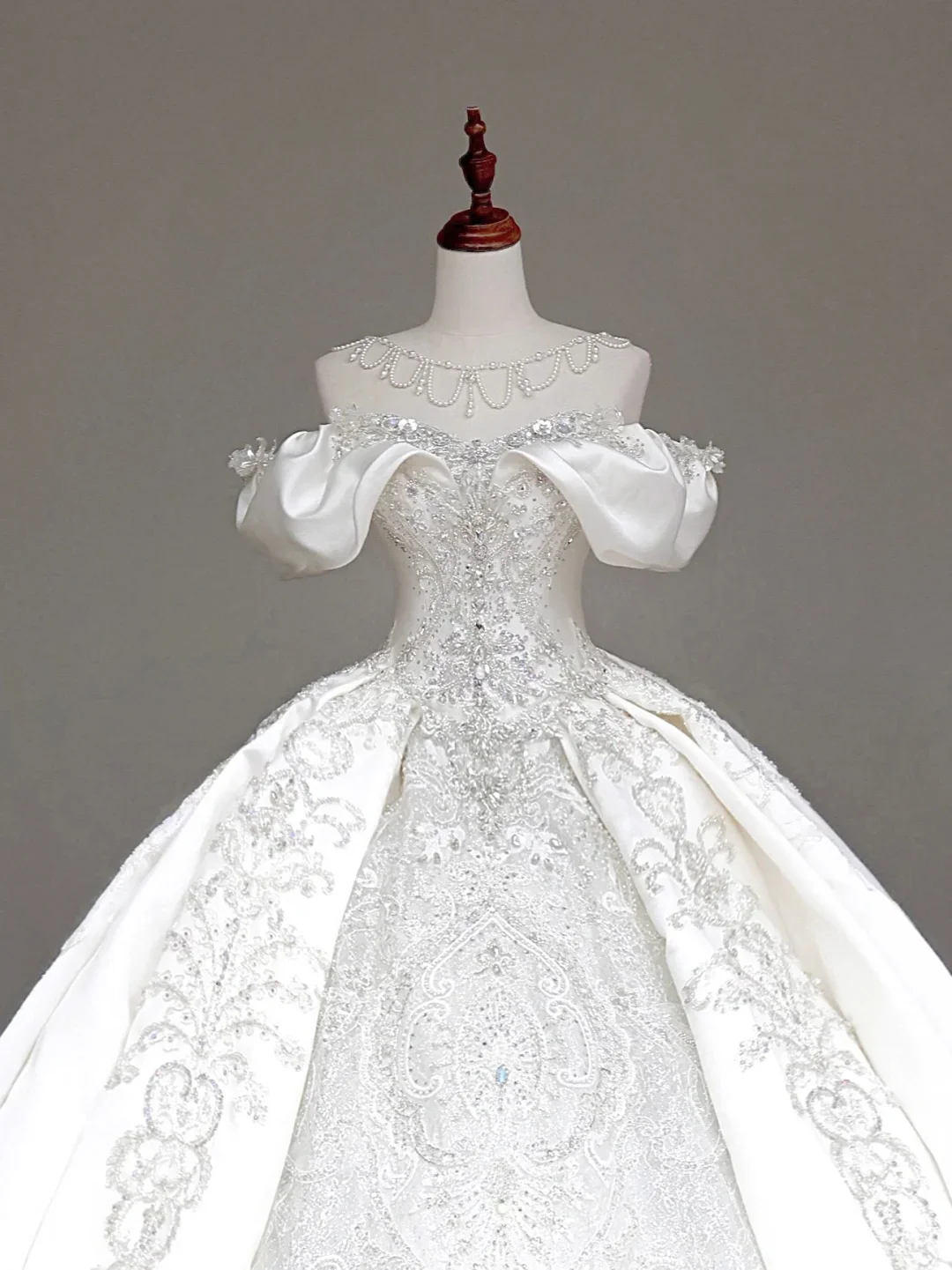 Classy Elegant Ball Gown Off The Shoulder Satin White Short Sleeves Wedding Dress Brides Dress DP711 - Deanwangkt