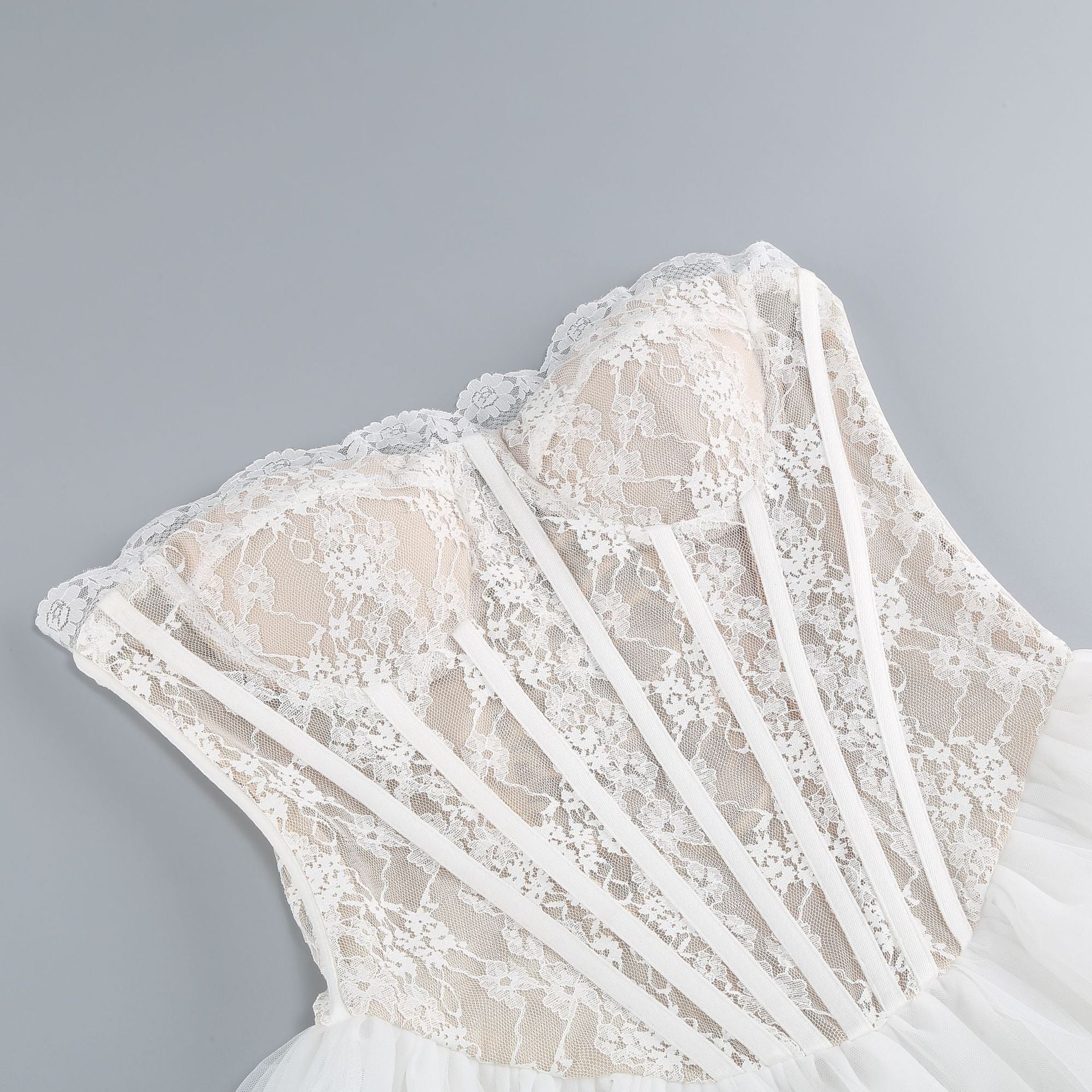 Sexy A line Strapless Lace White Formal Homecoming Dresses 18th Birthday Outfits Graduation Dress Short Mini Hoco Dresses DH2551 - Deanwangkt