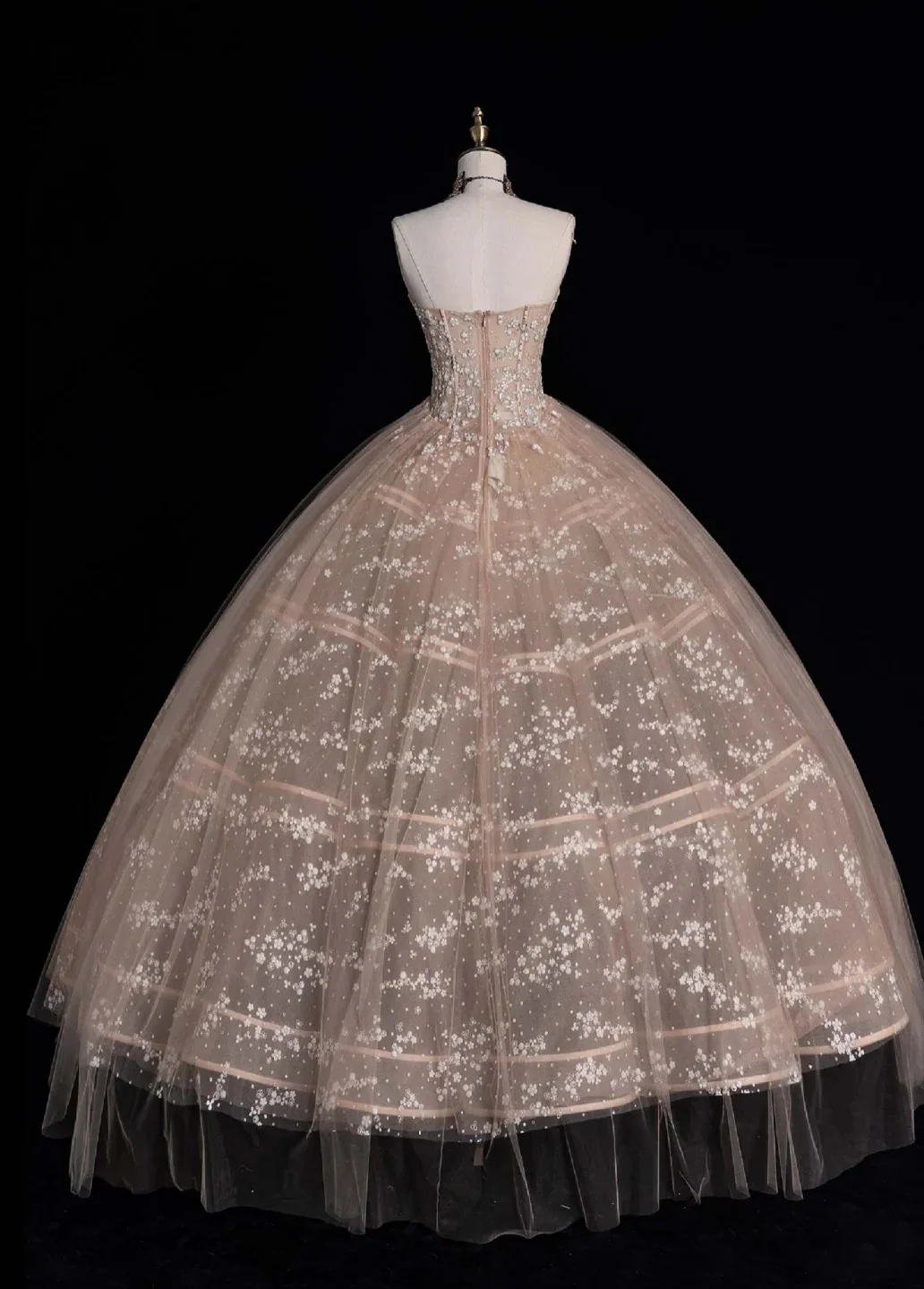 Gorgeous Strapless Ball Gown Applique Long Prom Dresses Tulle Blush Pink Sweet 16 Dresses DP3344 - Deanwangkt